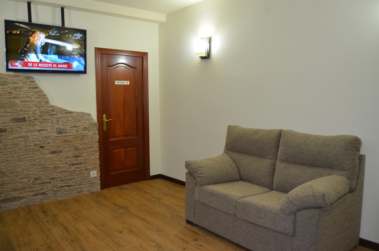 Albergue Del Peregrino Arzúa Екстериор снимка